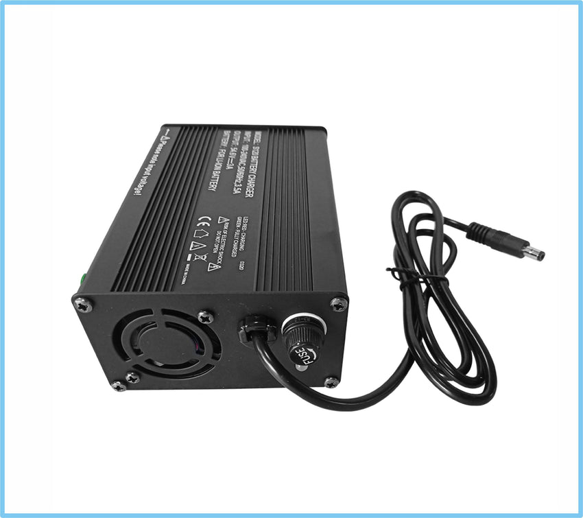 FAMEX RIDE 4A Battery Charger