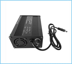 FAMEX RIDE 4A Battery Charger